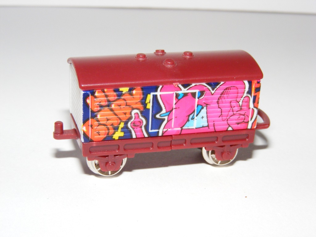 Graffiti-waggon "HI BABY"